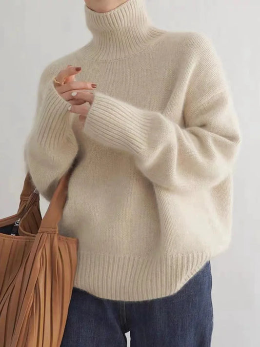 BELLA™ | Elegante jersey de cuello alto