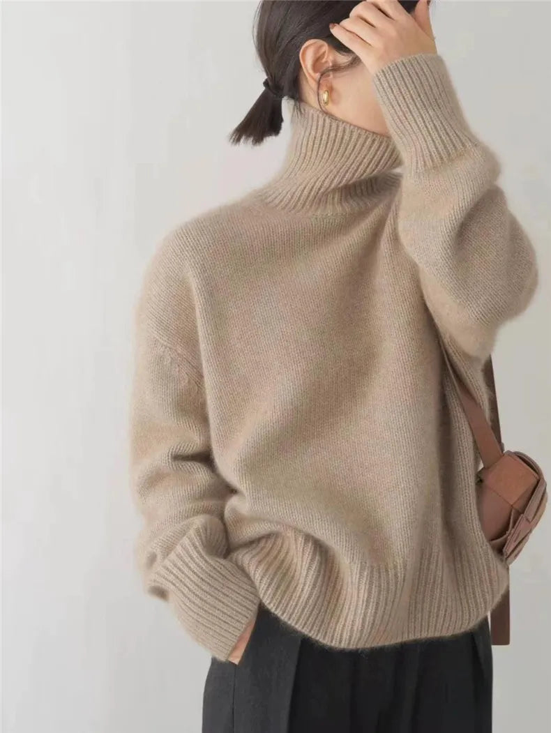 BELLA™ | Elegante jersey de cuello alto
